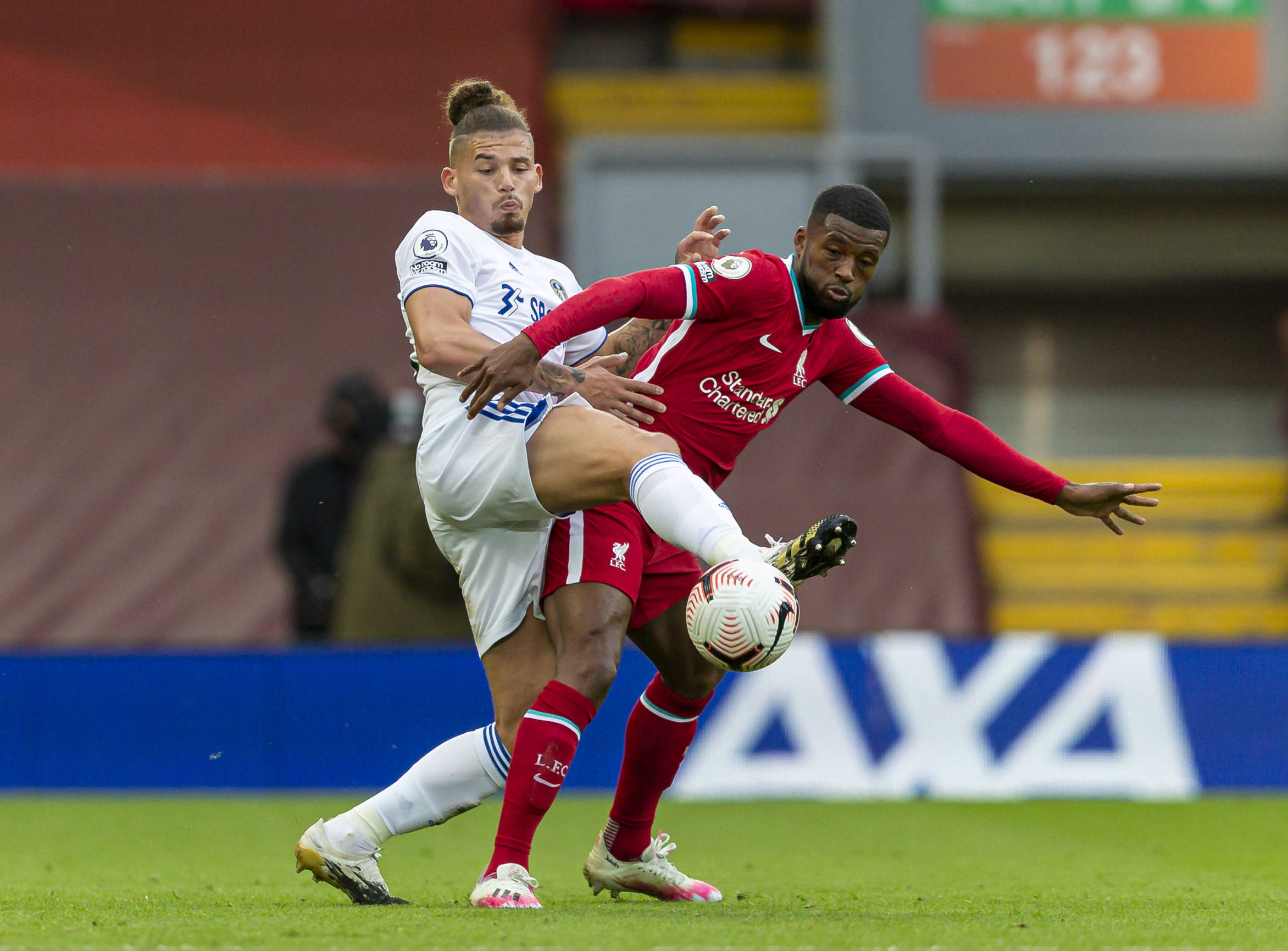 更是每一个 更是每一个